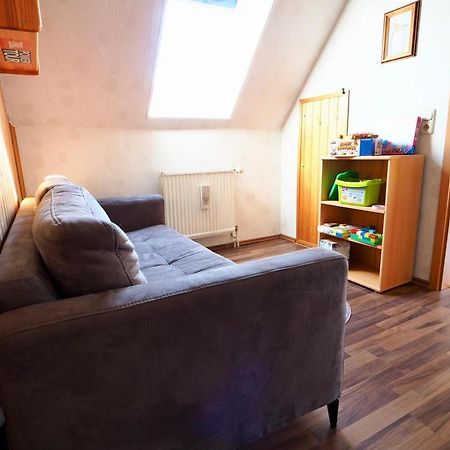 Ferienhaus Neumann - Ein Ganzes Haus Fuer Ihren Urlaub! Hessenburg Bagian luar foto